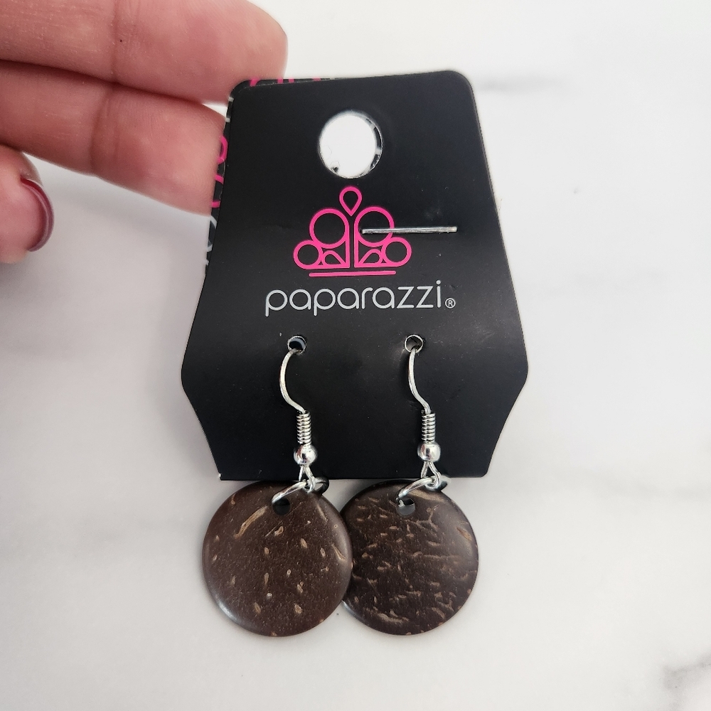 Paparazzi Rustic Elegance Jewelry Set Necklace & Earrings - Picture 7 of 8